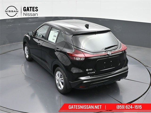2025 Nissan Kicks Play S