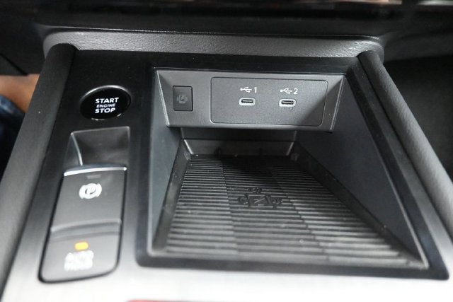 2027 Nissan Kicks SR