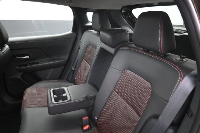 2027 Nissan Kicks SR