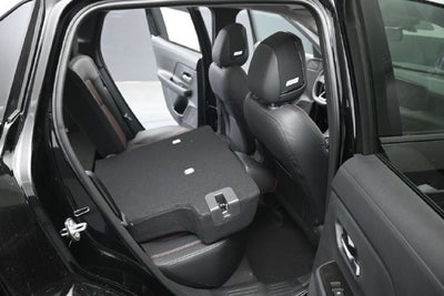 2027 Nissan Kicks SR