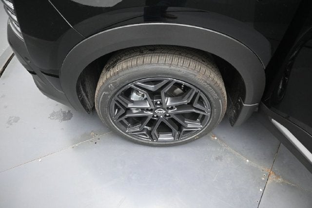 2027 Nissan Kicks SR
