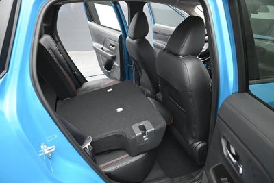 2027 Nissan Kicks SR