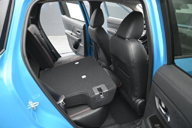 2027 Nissan Kicks SR