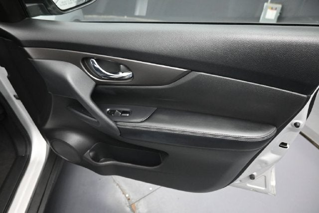2014 Nissan Rogue SV