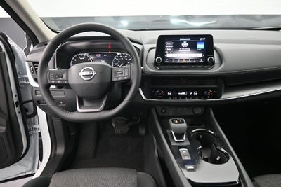 2027 Nissan Rogue SV