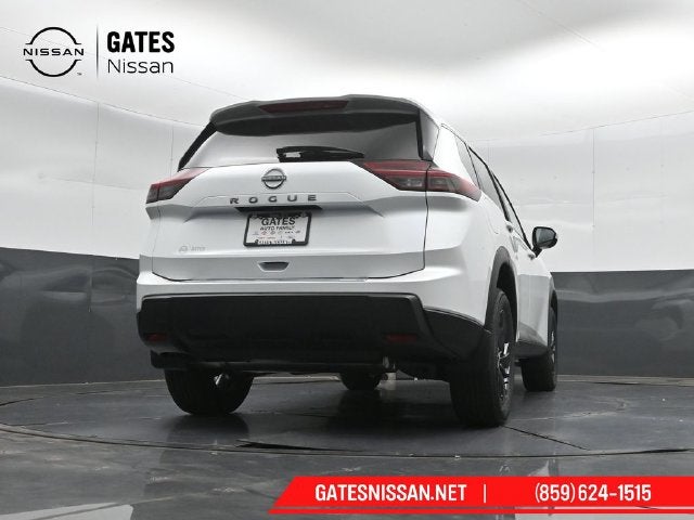 2027 Nissan Rogue SV