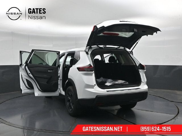 2027 Nissan Rogue SV
