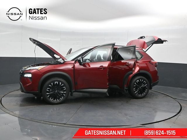 2026 Nissan Rogue Dark Armor™