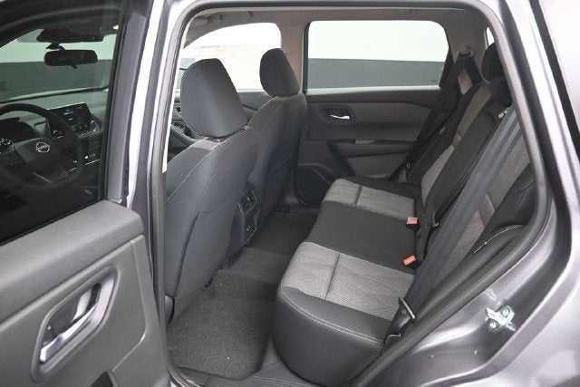 2027 Nissan Rogue SV