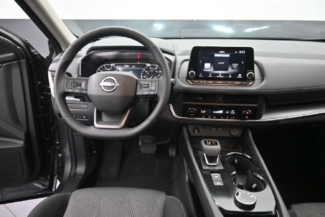 2027 Nissan Rogue SV