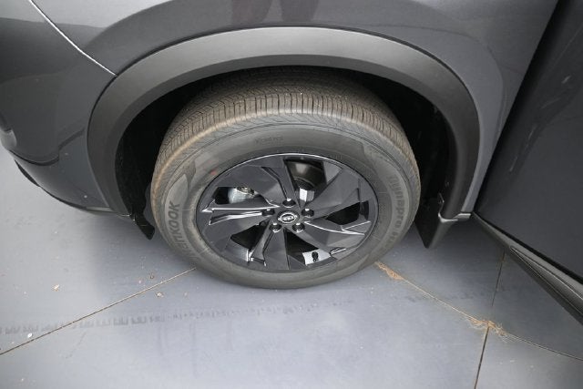2027 Nissan Rogue SV