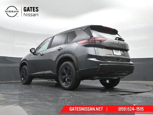 2027 Nissan Rogue SV