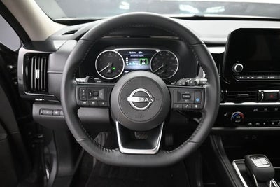 2023 Nissan Pathfinder SV