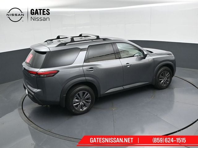 2023 Nissan Pathfinder SV