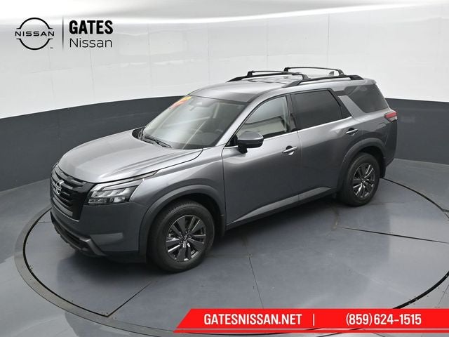 2023 Nissan Pathfinder SV