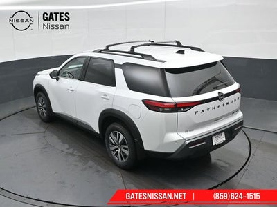 2026 Nissan Pathfinder SL