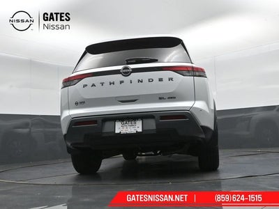 2026 Nissan Pathfinder SL