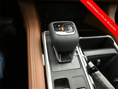 2025 Nissan Pathfinder Platinum