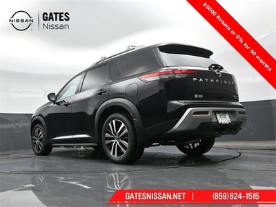 2025 Nissan Pathfinder Platinum