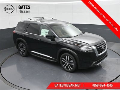 2025 Nissan Pathfinder Platinum