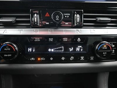 2026 Nissan Pathfinder Platinum