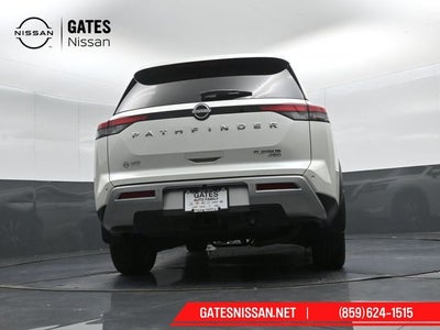 2024 Nissan Pathfinder Platinum