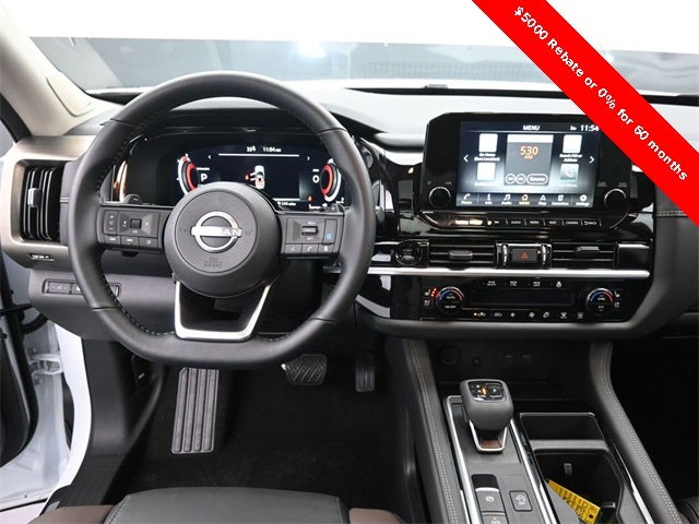 2025 Nissan Pathfinder Platinum