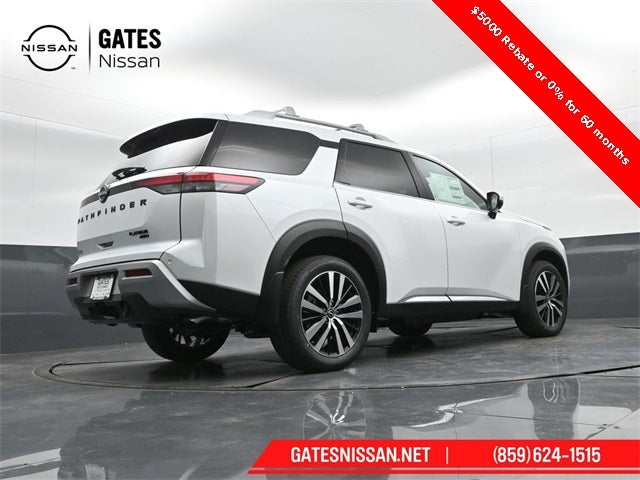 2025 Nissan Pathfinder Platinum