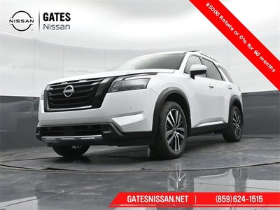 2025 Nissan Pathfinder Platinum
