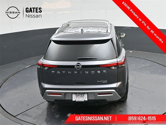 2025 Nissan Pathfinder Platinum