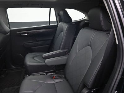 2024 Toyota Highlander Platinum