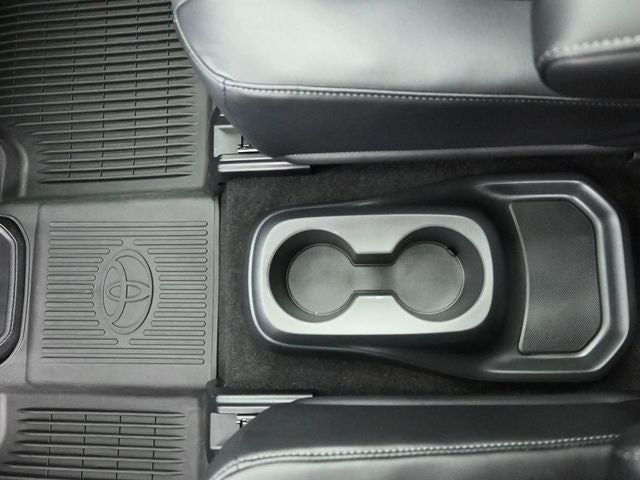 2024 Toyota Highlander Platinum