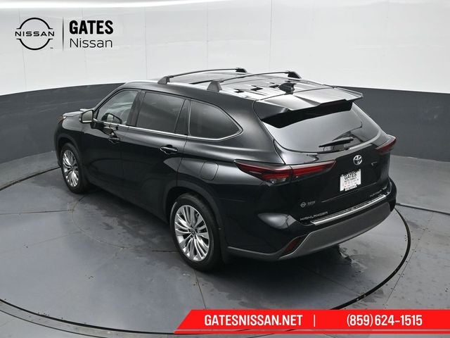 2024 Toyota Highlander Platinum