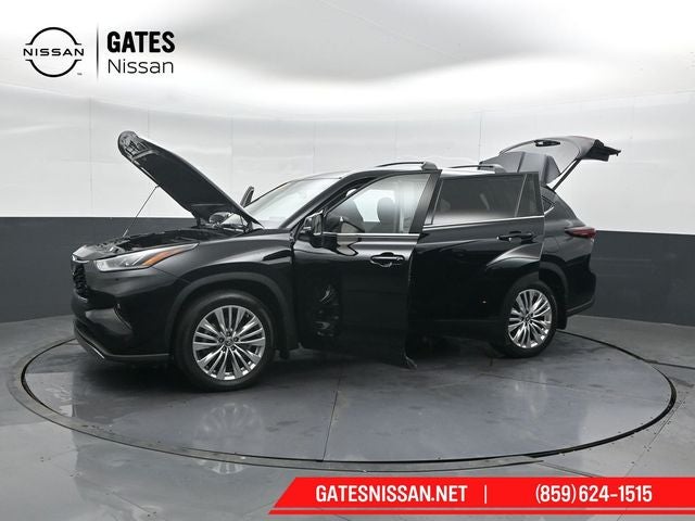 2024 Toyota Highlander Platinum