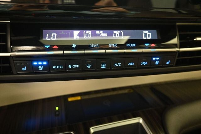 2021 Toyota Sienna Limited 7 Passenger
