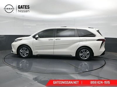 2021 Toyota Sienna Limited 7 Passenger