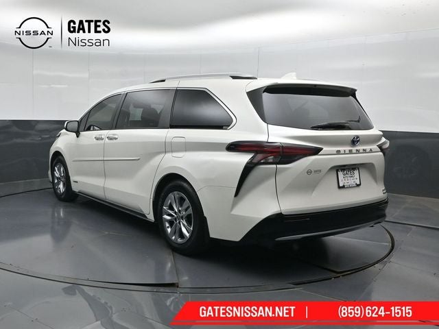 2021 Toyota Sienna Limited 7 Passenger