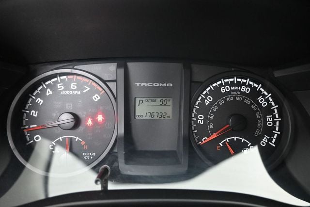 2017 Toyota Tacoma SR