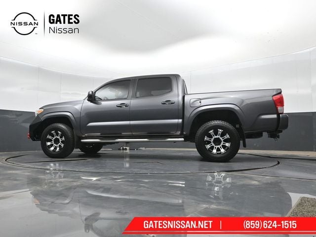2017 Toyota Tacoma SR