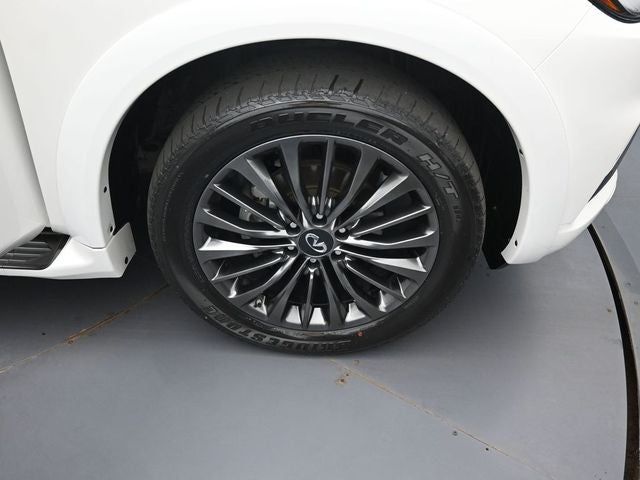 2024 INFINITI QX80 Sensory