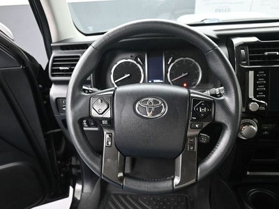 2022 Toyota 4Runner TRD Off-Road