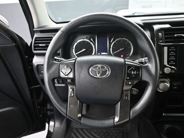 2022 Toyota 4Runner TRD Off-Road
