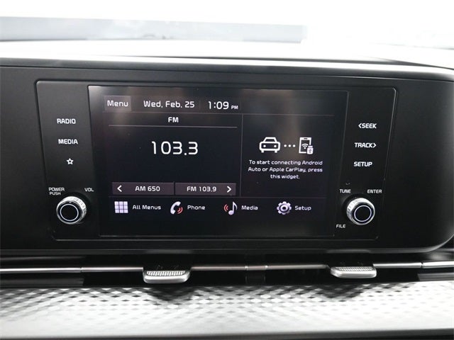 2023 Kia Carnival LX