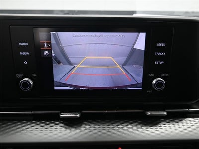 2023 Kia Carnival LX