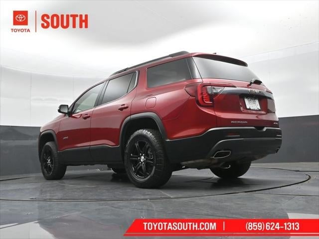 2022 GMC Acadia AT4