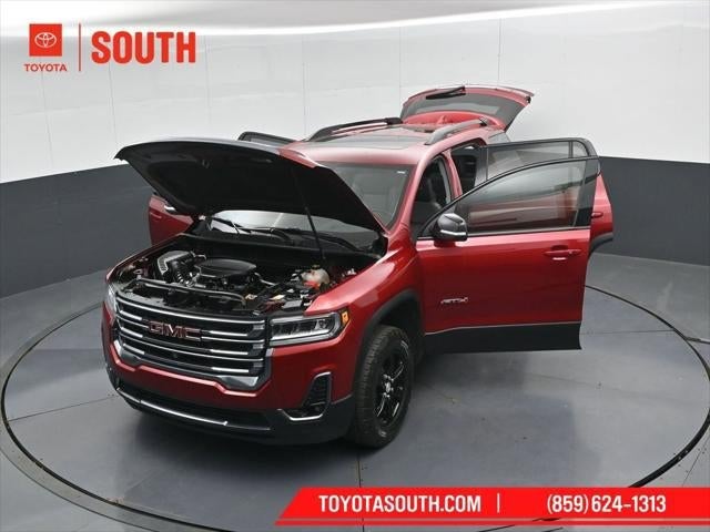 2022 GMC Acadia AT4