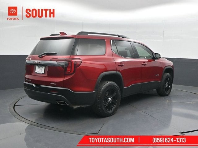 2022 GMC Acadia AT4