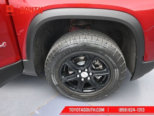 2022 GMC Acadia AT4