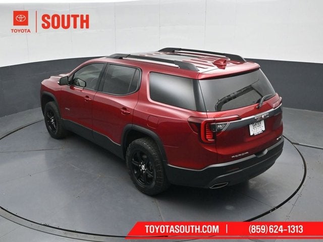 2022 GMC Acadia AT4