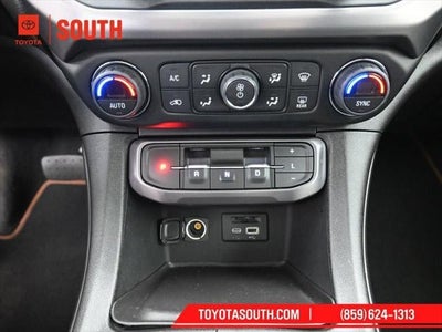 2022 GMC Acadia AT4
